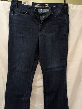 NWT Seven7 Tummyless High Rise Bootcut Jeans - Montreal Wash - Size 16 TALL